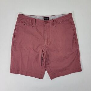 UNTUCKit Men's Size 32" St. Vincent Flat Front Gray Stretch‎ Chino Shorts Maroon